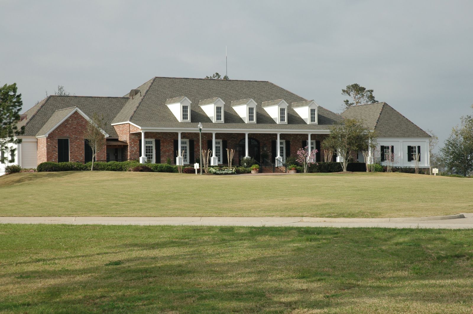 Gray Plantation Clubhouse  